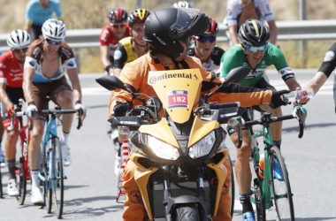 Peloton - Ravitaillement - 5e étape Tour d'Espagne 2018