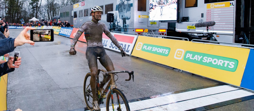 Coupe Du Monde De Cyclo Cross 6 Namur Brand Et Van Der Poel