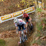 Eli Iserbyt et Michael Vanthourenhout en poursuite - Cyclo-cross de Louvain 2020 - Alain Vandepontseele