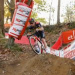 Laurens Sweeck en poursuite - Cyclo-cross de Louvain 2020 - Alain Vandepontseele
