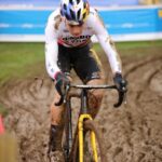 Wout van Aert Attaque - Cyclo-cross Overijse 2021 - Alain Vandepontseele