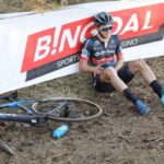 Chute Thibau Nys - Cyclo-cross d'Oostmalle 2021 - Alain Vandepontseele