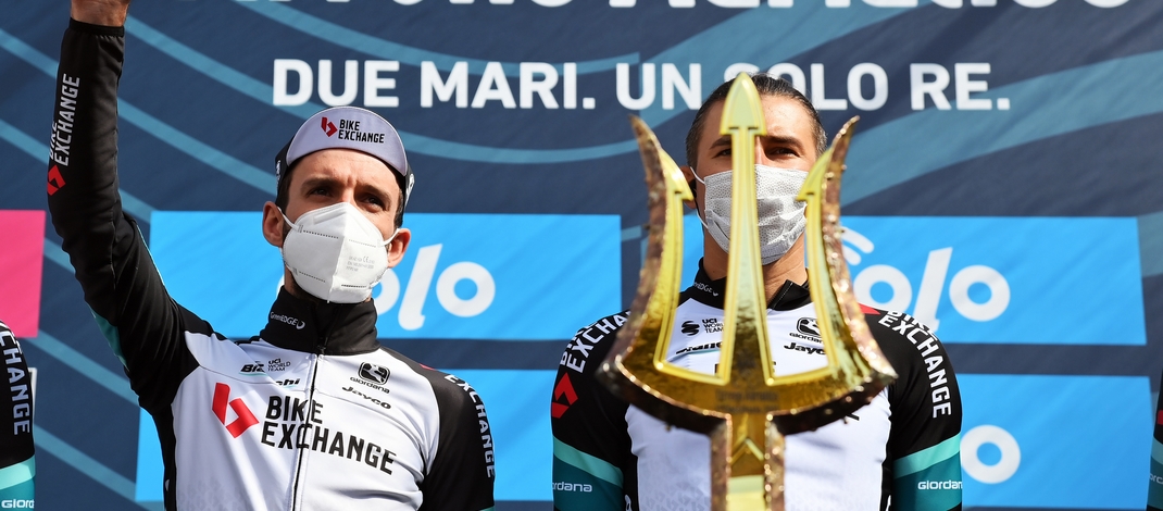 Simon Yates - Départ 4e étape Tirreno-Adriatico 2021 - RCS Sport La Presse Gian Mattia D'Alberto