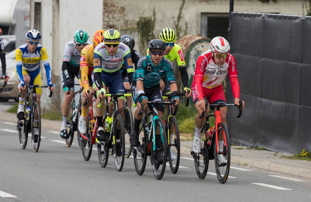 Échappée matinale Flèche Brabançonne 2021 - Bryan Coquard Kevin Van Melsen Emmanuel Morin - Alain Vandepontseele