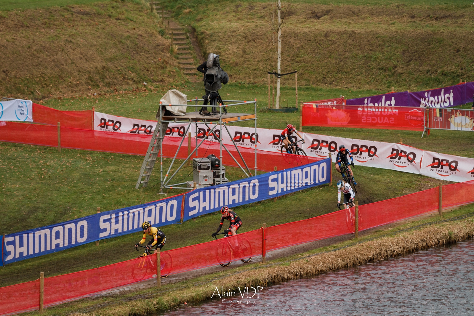 Marianne Vos Attaque - Cyclo-cross de Hulst 2022 - Alain Vandepontseele