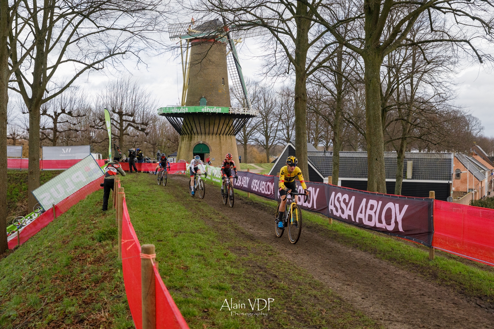 Marianne Vos Fem van Empel Puck Pieterse Shirin van Anrooij Moulin - Cyclo-cross de Hulst 2022 - Alain Vandepontseele