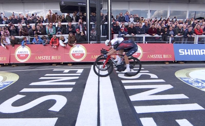 Michal Kwiatkowski Benoit Cosnefroy Sprint - Amstel Gold Race Hommes 2022 - Capture Eurosport
