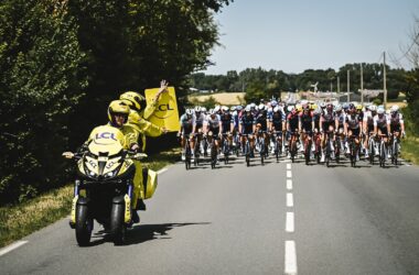 Peloton Panneau - 4e étape Tour de France 2022 - ASO Pauline Ballet