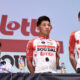 John Lelangue, CEO de Lotto-Soudal, avec Caleb Ewan et Tim Wellens au départ du Tour de France 2022 - Photo : ASO/Alex Broadway