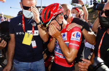 Remco Evenepoel Pleurs Emotion - 20e étape Tour d'Espagne Vuelta 2022 - ASO Unipublic Sprint Cycling Agency Luis Angel Gomez