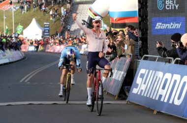 Mathieu Van der Poel Vainqueur - Championnats du monde de cyclo-cross Hoogerheide 2023 - Alain Vandepontseele