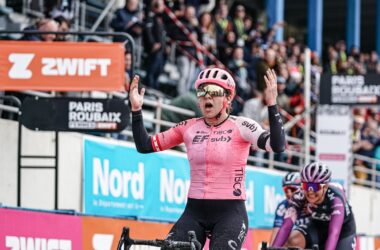 Alison Jackson Vainqueure Paris-Roubaix Femmes 2023 - ASO Thomas Maheux