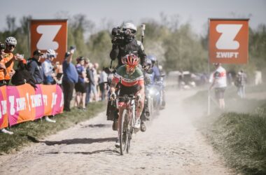 Elisa Longo Borghini Vainqueure Paris-Roubaix Femmes 2022 - ASO Pauline Ballet