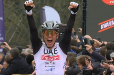 Tadej Pogacar V2 Vainqueur Tour des Flandres 2023 - Capture VRT