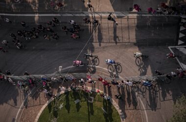 Sprint 17e étape Tour d'Italie Giro 2023 Vue aérienne - RCS Sport La Presse