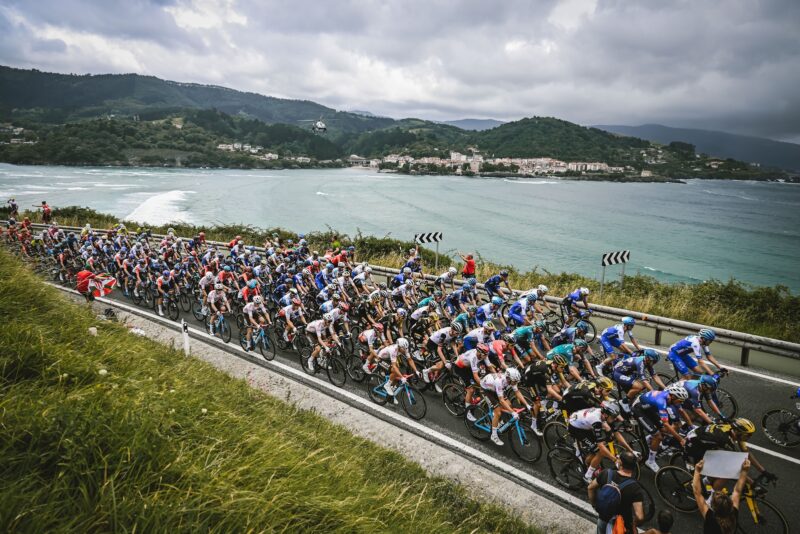 Peloton - 1re étape Tour de France 2023 - ASO Pauline Ballet