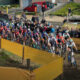 Les femmes enchaînent la première côte du cyclo-cross d'Overijse, le 22 octobre 2023 - Photo : Alain Vandepontseele/Alain VDP Photography