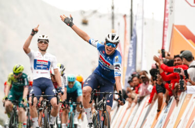 Le Français Paul Magnier (Soudal Quick Step) remporte la 3e étape du Tour d'Oman 2024 - Photo : ASO/Oman Cycling Association/Thomas Maheux