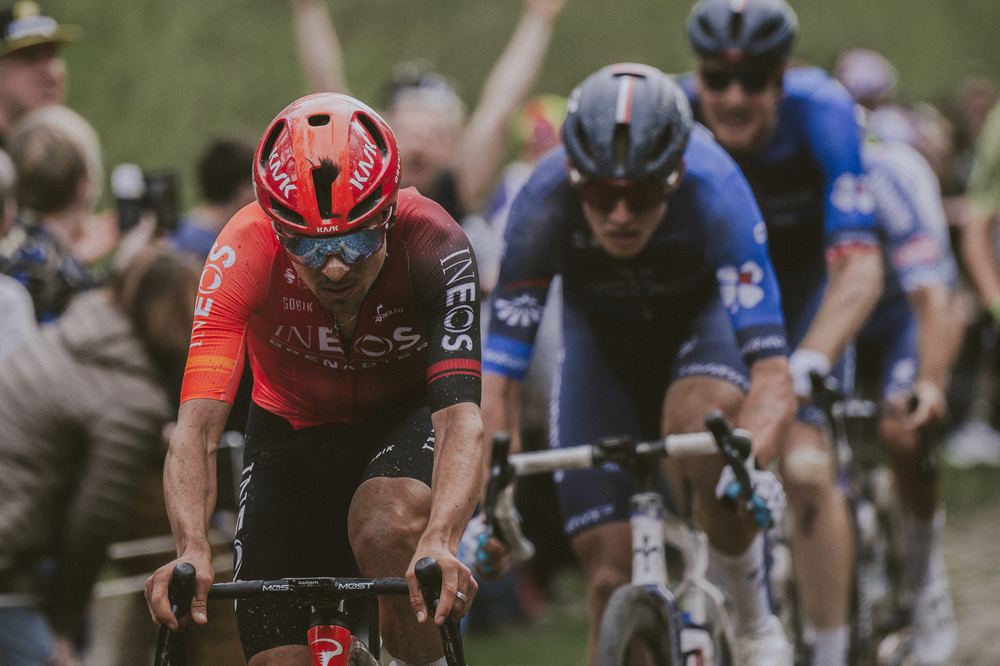 Tom Pidcock (INEOS Grenadiers) sur Paris-Roubaix 2024 - Photo : ASO/Pauline Ballet