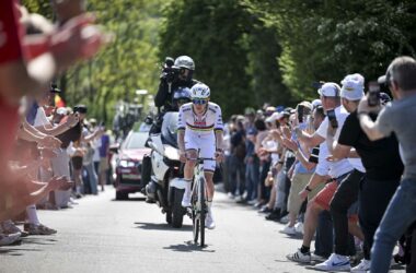 Tadej Pogacar - Attaque Liège-Bastogne-Liège 2025 - ASO Billy Ceusters