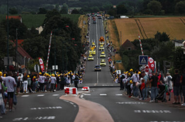 La caravane publicitaire sur la 2e étape du Tour de France, le 6 juillet 2025, à Samer - Photo : ASO/Aurélien Vialatte